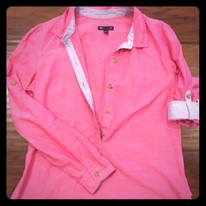 Gap pink button front shirt sz small